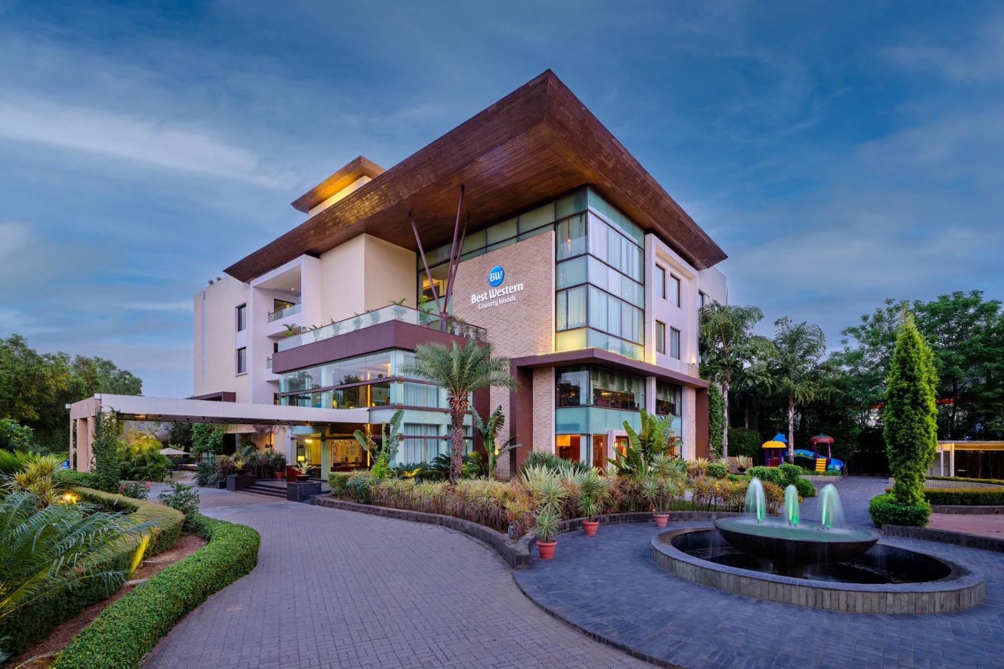 Best Western Country Woods Ambāla Exteriér fotografie