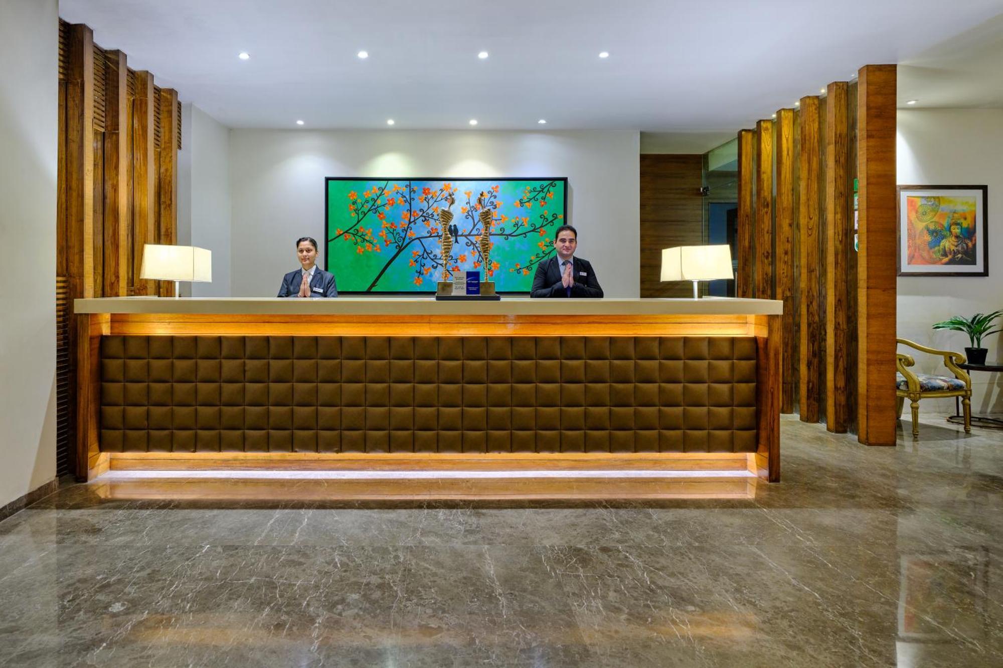 Best Western Country Woods Ambāla Exteriér fotografie